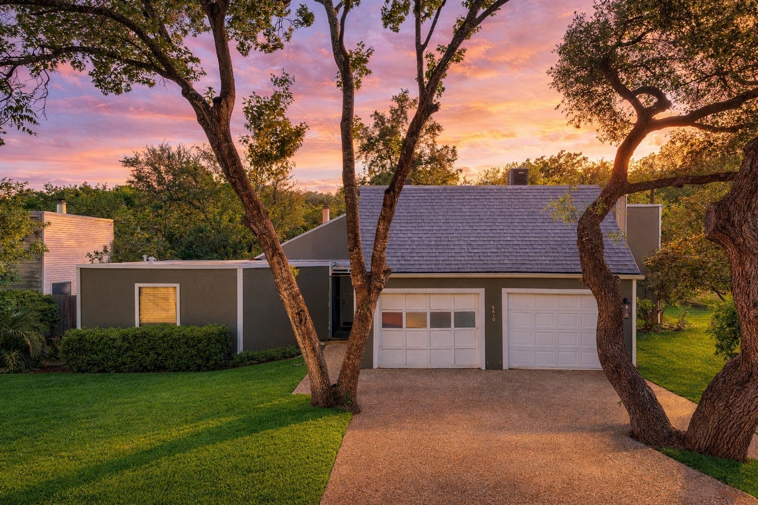 Photo of Listing #3351614