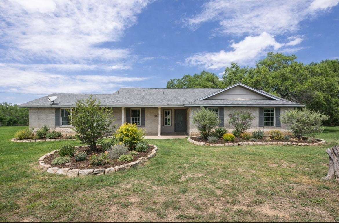 Photo of Listing #3952646