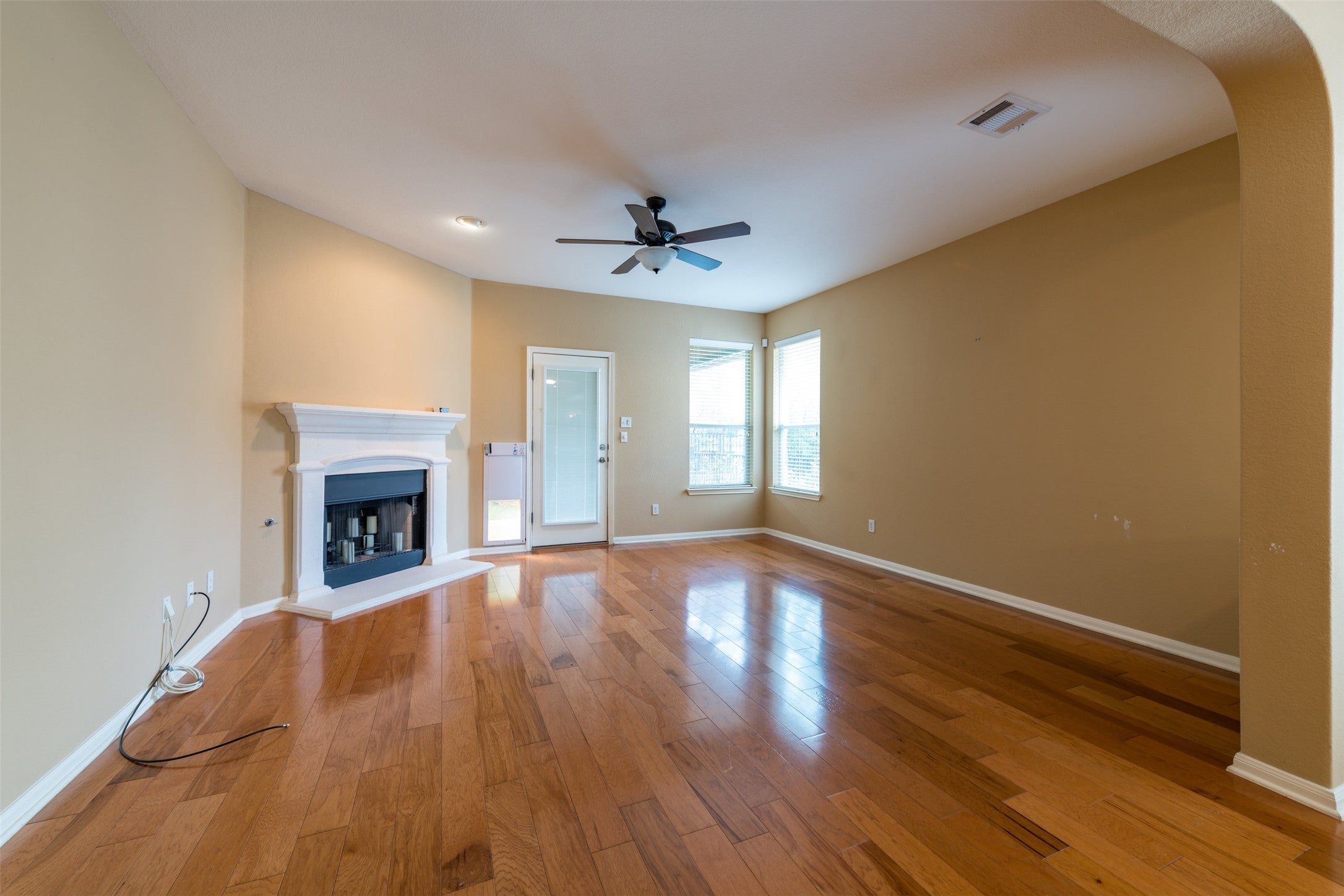 Photo of Listing #7371438