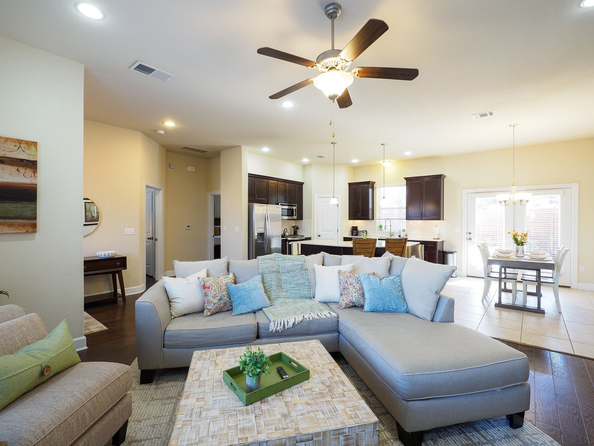 Photo of Listing #4473710