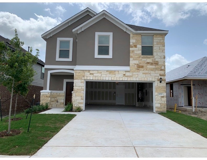 Photo of Listing #5916505