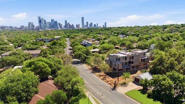 Photo of Listing #8048282