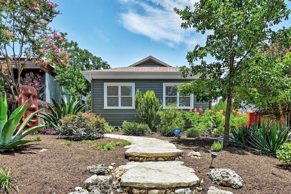 Photo of Listing #9365063