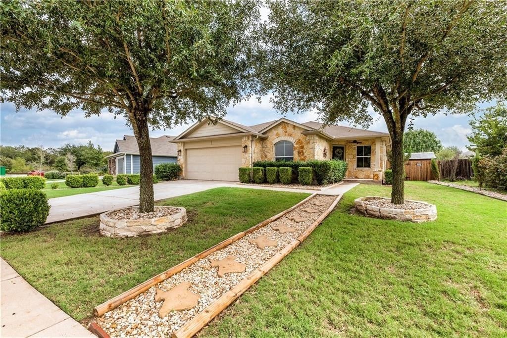 Photo of Listing #2758544