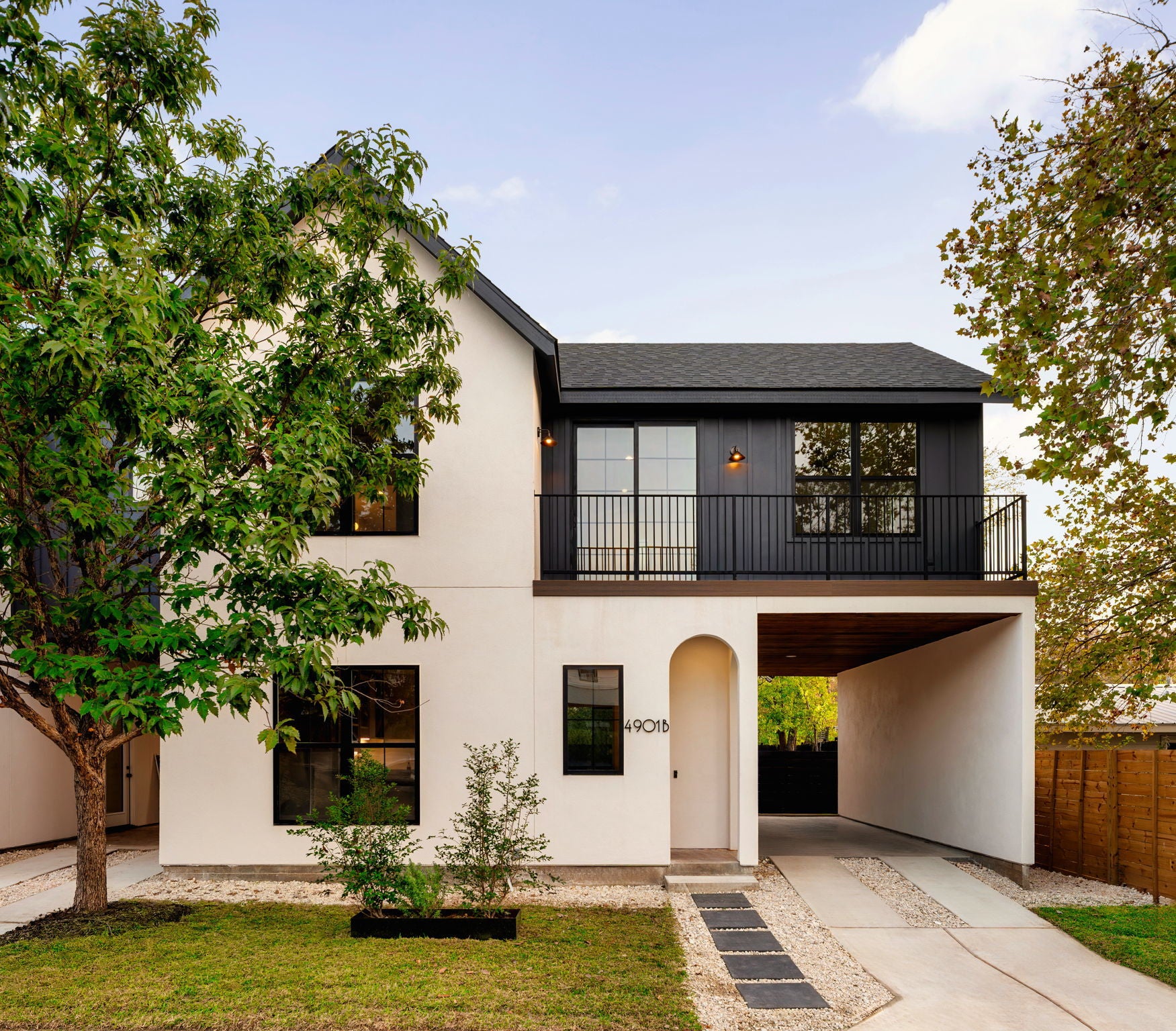 Photo of Listing #8569872