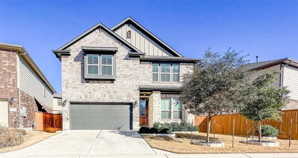 Photo of Listing #2333590