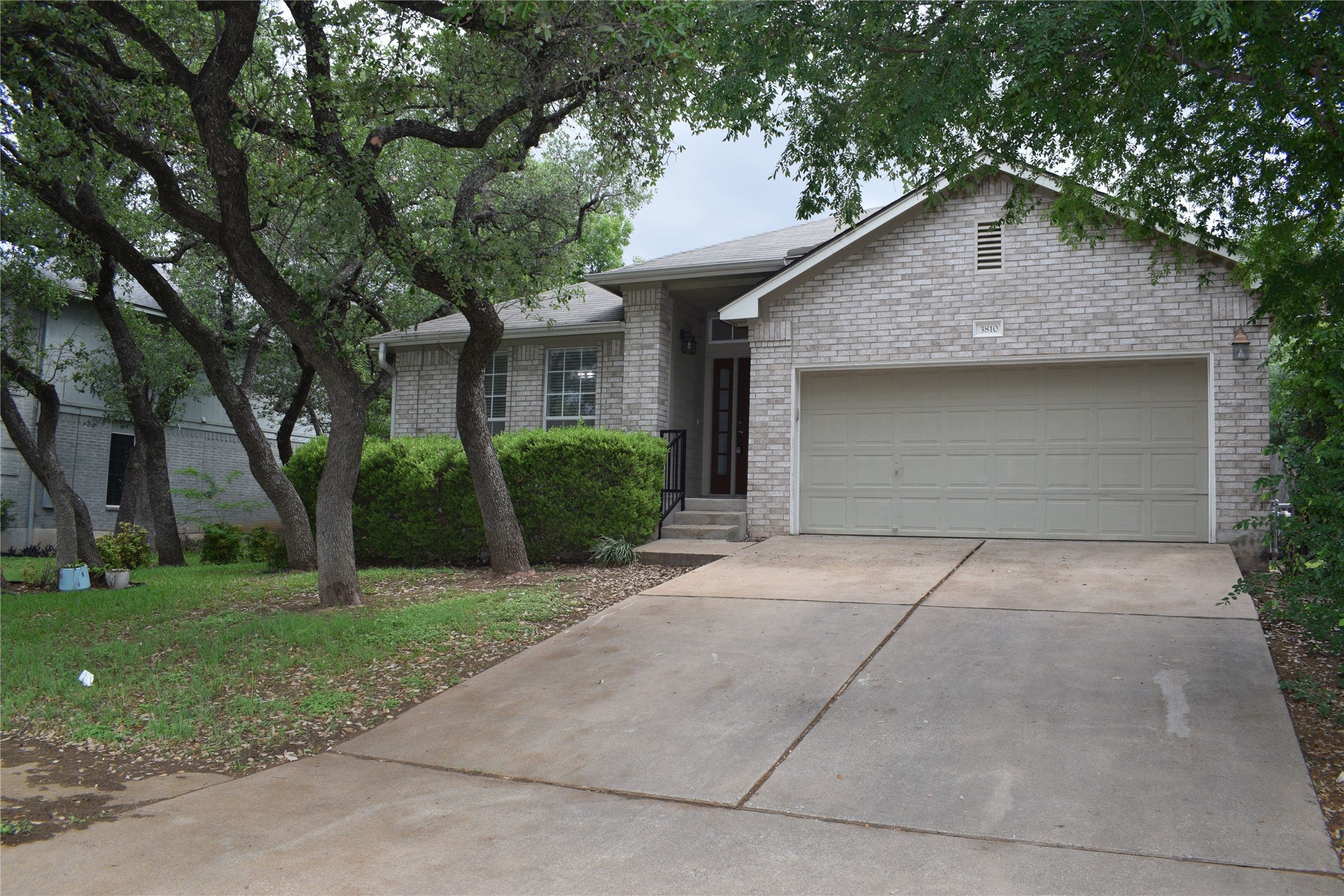 Photo of Listing #3503640