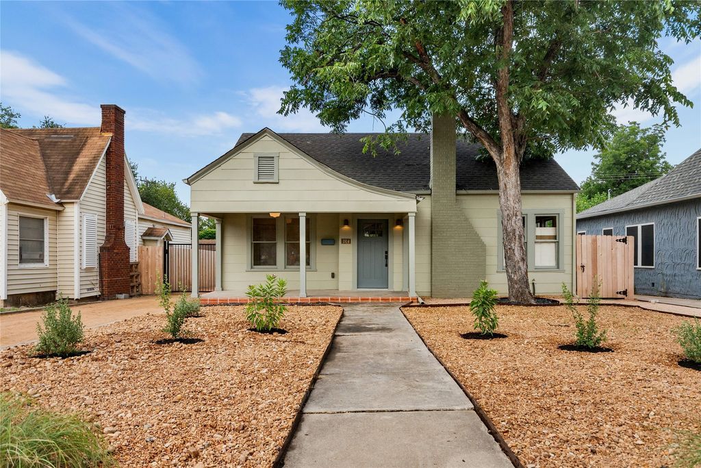 1914 W Magnolia Avenue, San Antonio