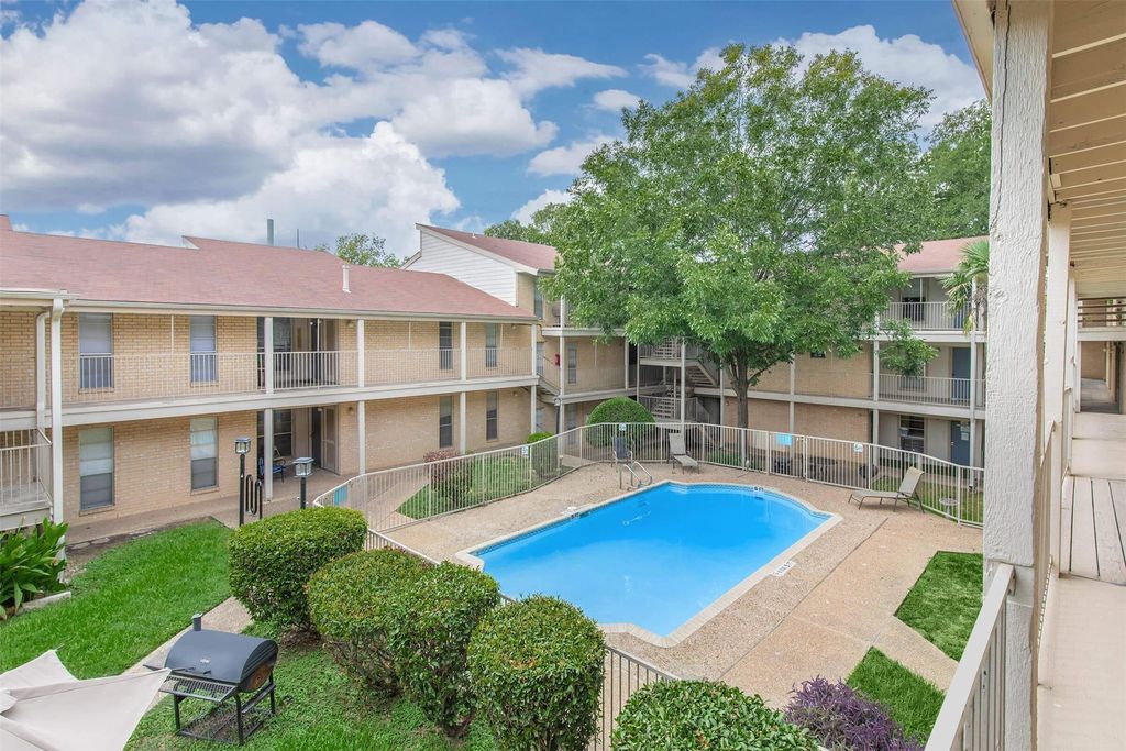 6008 N Lamar Boulevard 120, Austin