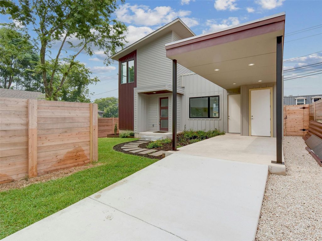 313 Blackson Avenue B, Austin