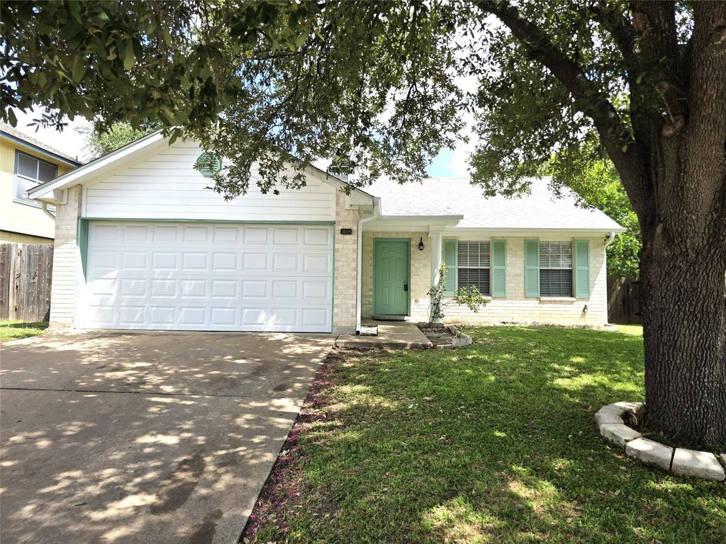 1600 Hollow Tree Boulevard, Round Rock