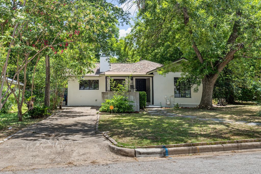 1208 Fairwood Road, Austin