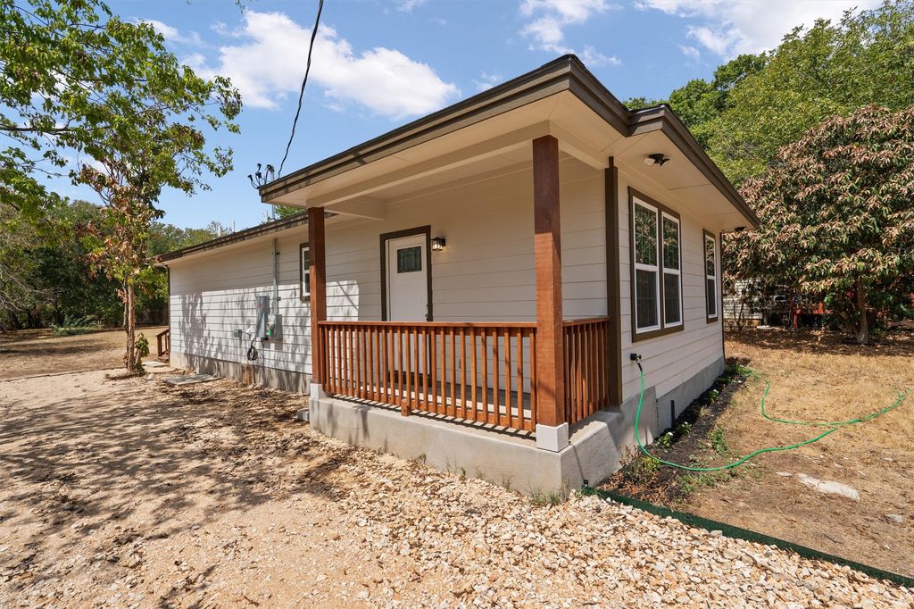 10004 1/2 Gail Road, Austin