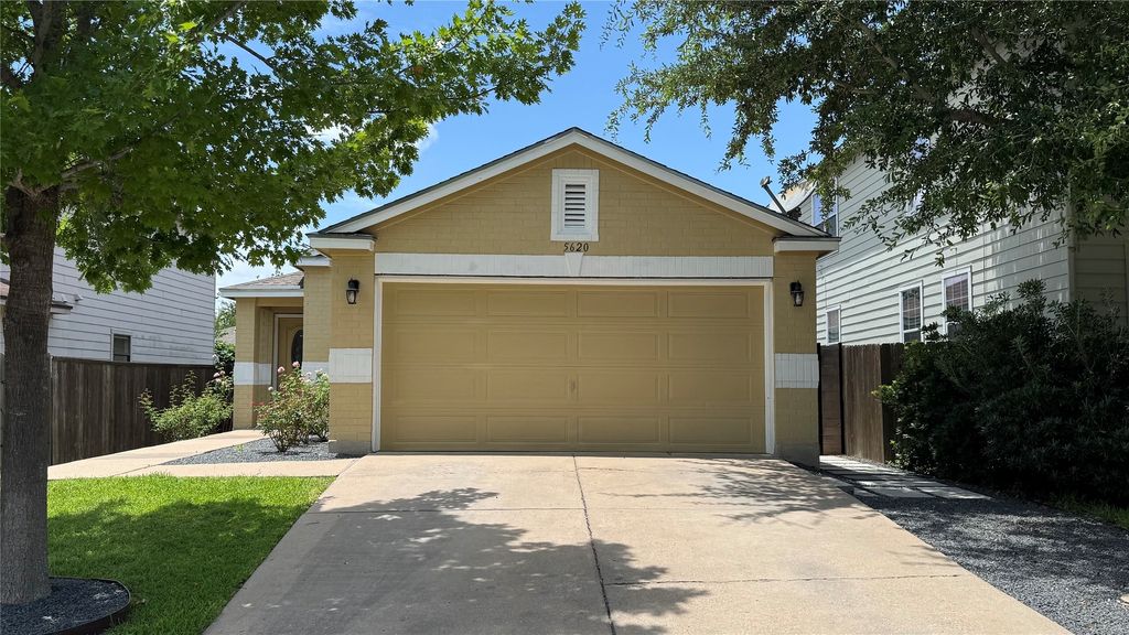 5620 Victory Gallop Drive, Del Valle