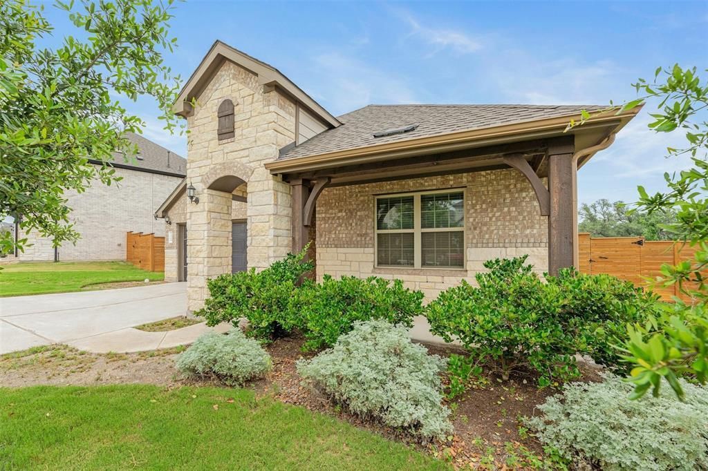 1808 Donetto Drive, Leander