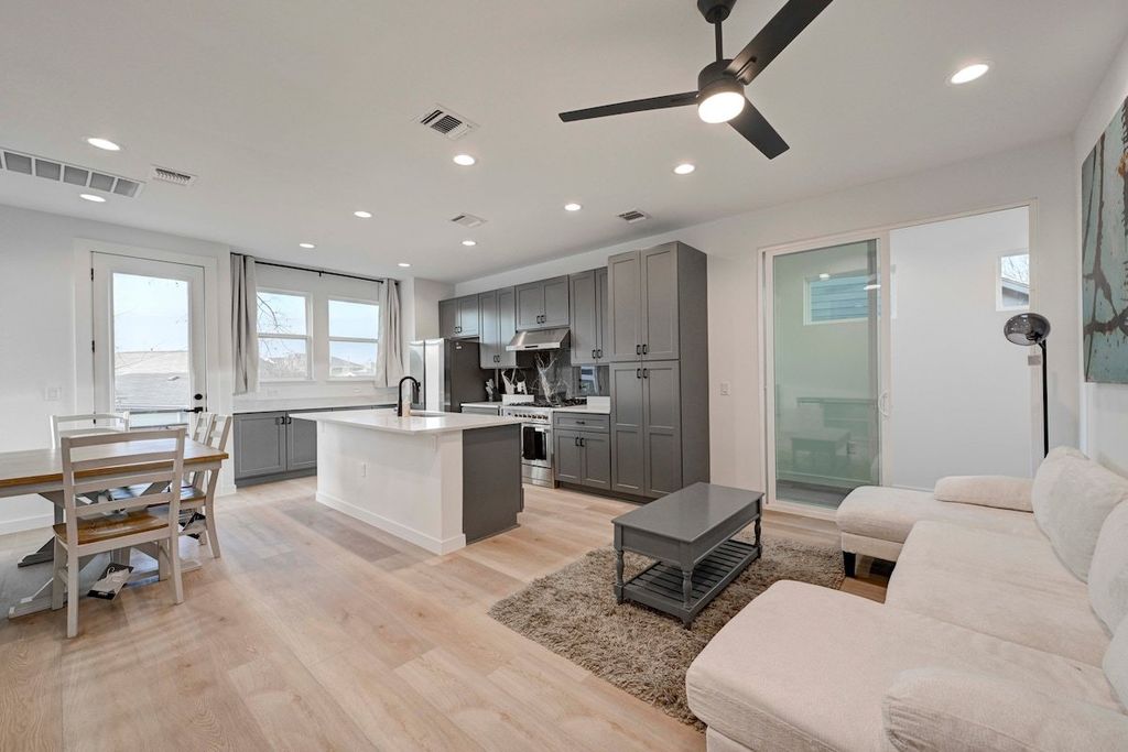 2220 Yellow Jacket Lane 1, Austin