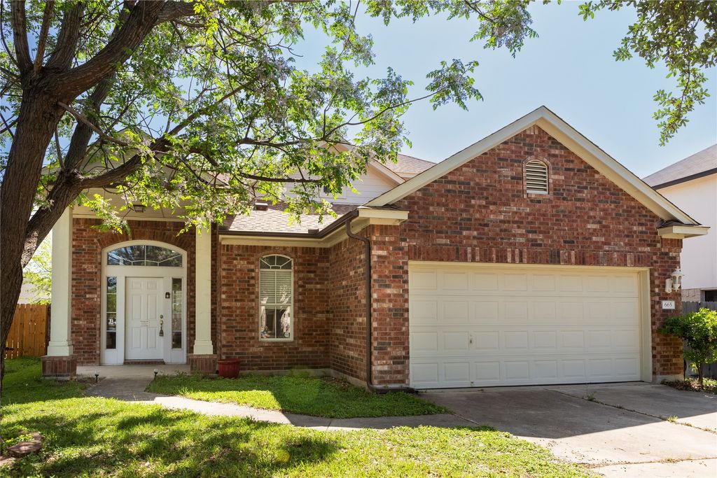 665 Reggie Jackson Trail, Round Rock