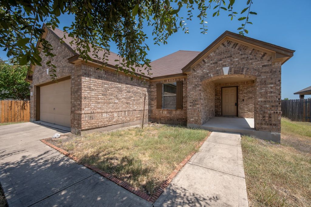 1141 Renaissance Trail, Round Rock
