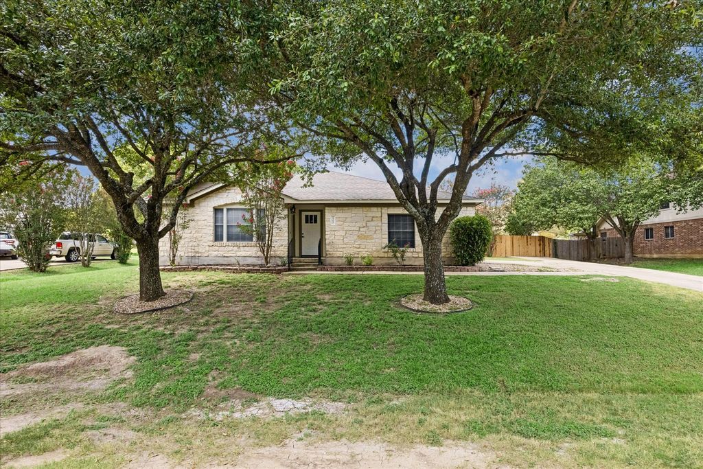 500 Millington Lane, Buda