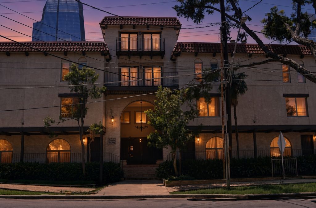 505 W 7th Street 109, Austin