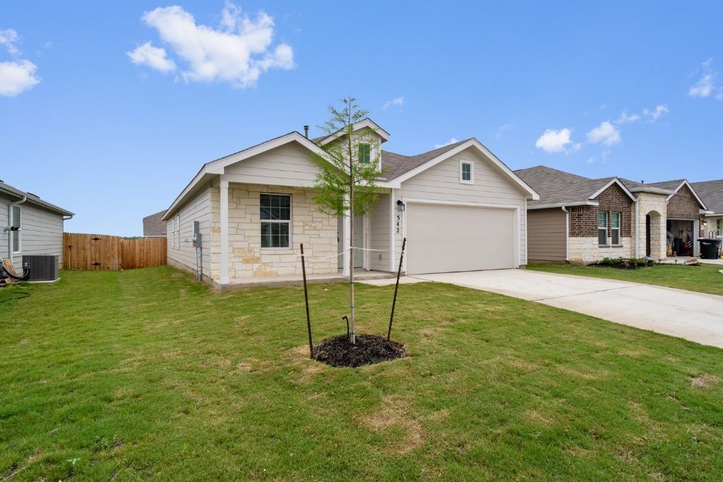 542 Blue Stem Road, New Braunfels