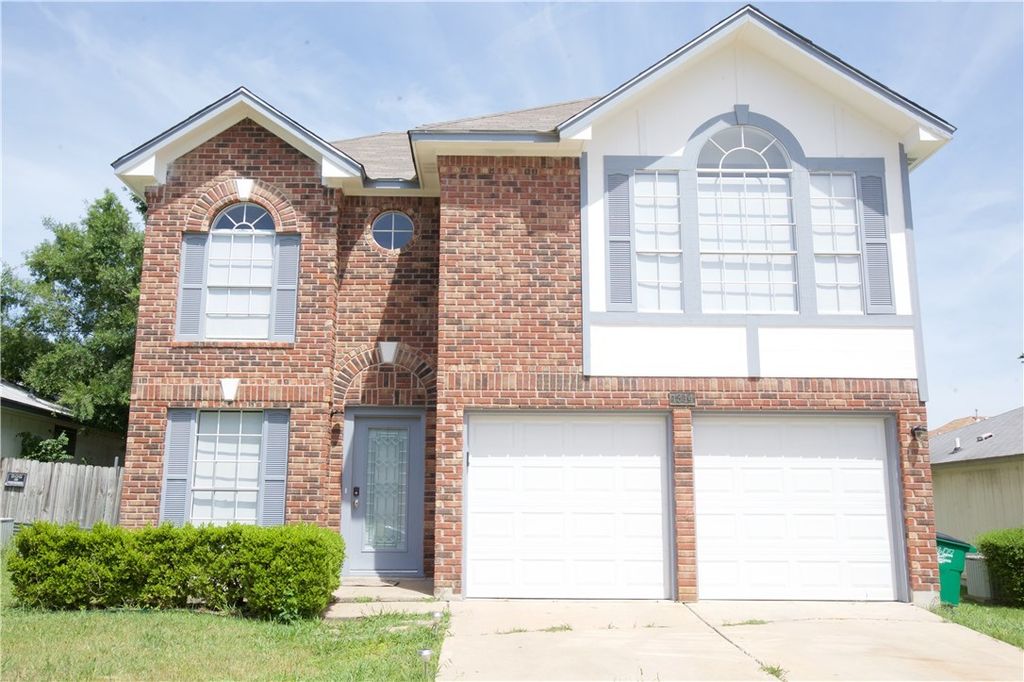 1314 Garden Path Drive, Round Rock