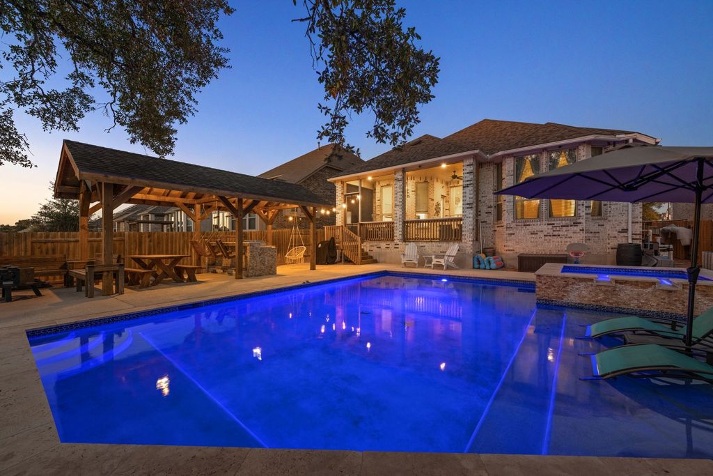 217 Mineral River Loop, Kyle