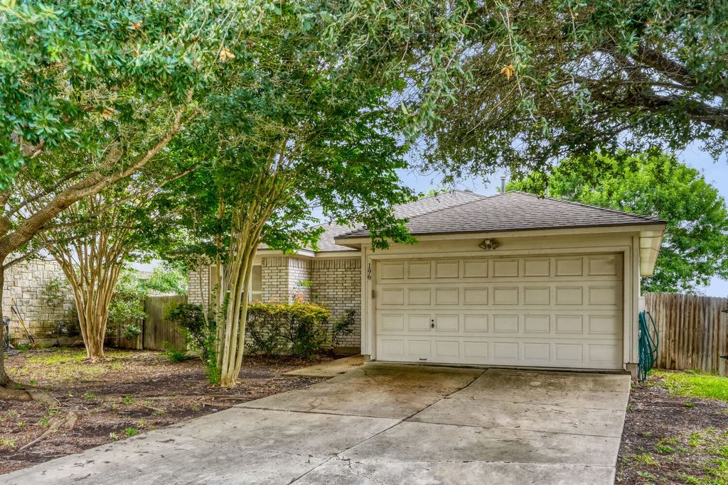 196 Goddard Drive, Kyle