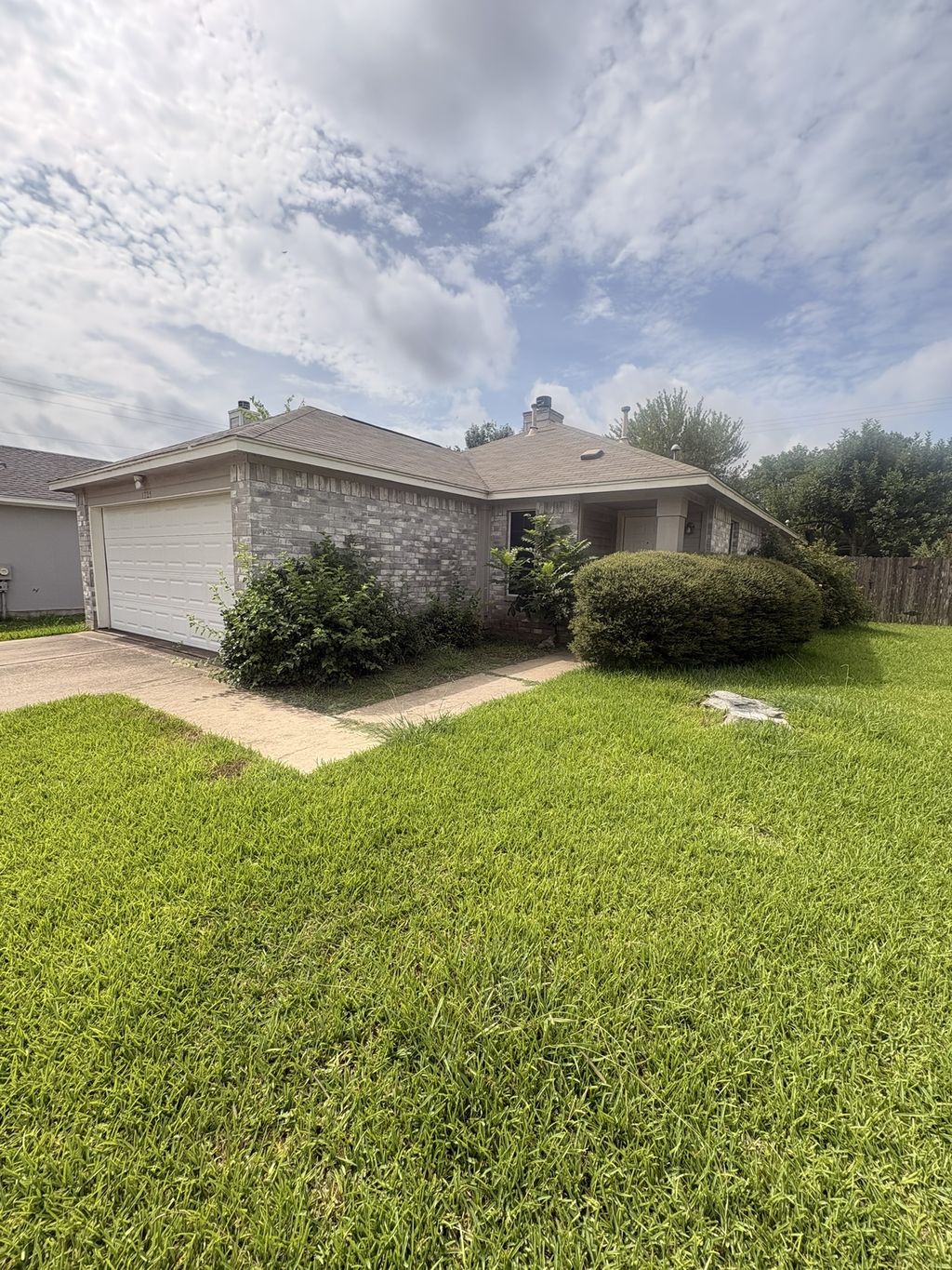 1725 Shire Street, Pflugerville