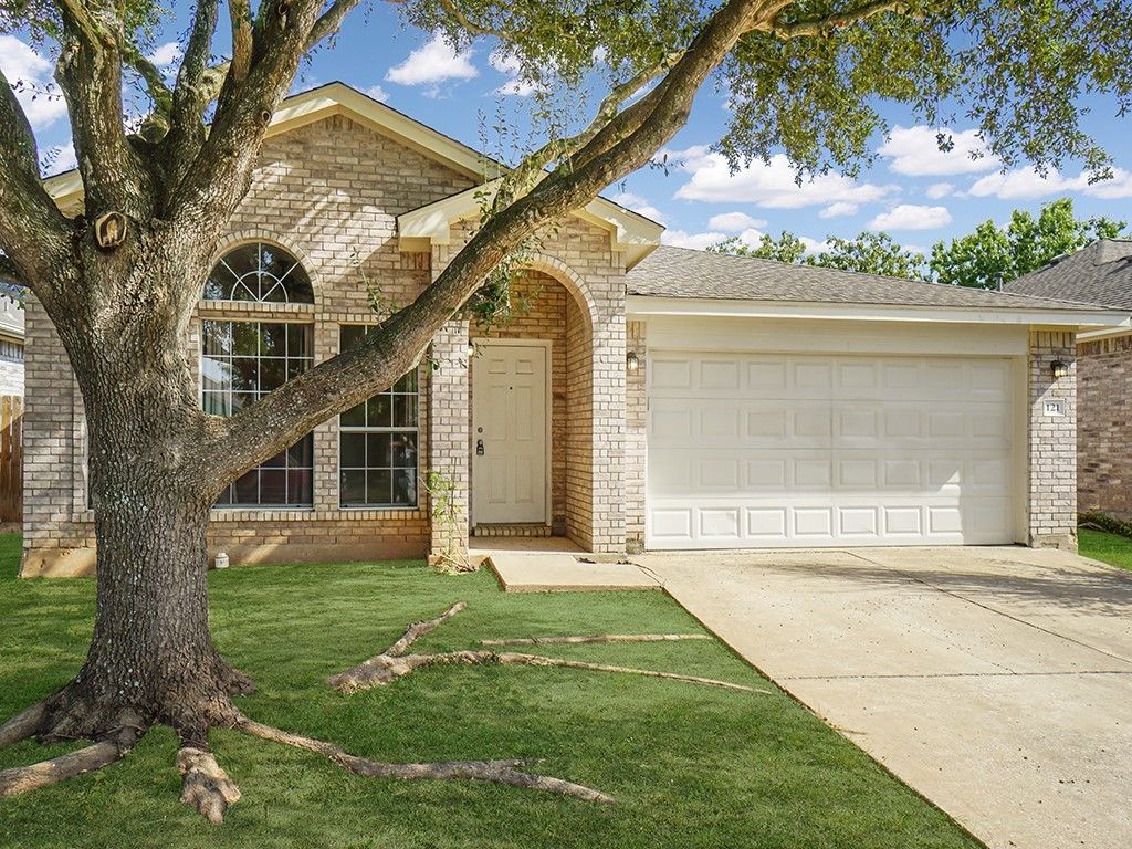 121 Shenandoah Trail, Elgin