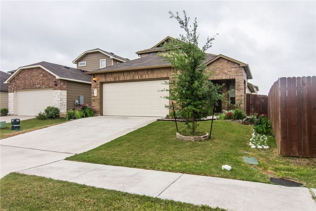16009 Hawthorne Heights Trail, Austin
