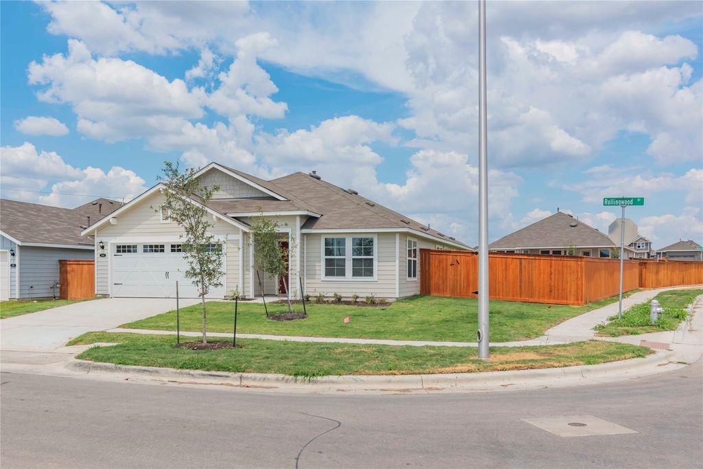 204 Rollingwood Drive, San Marcos