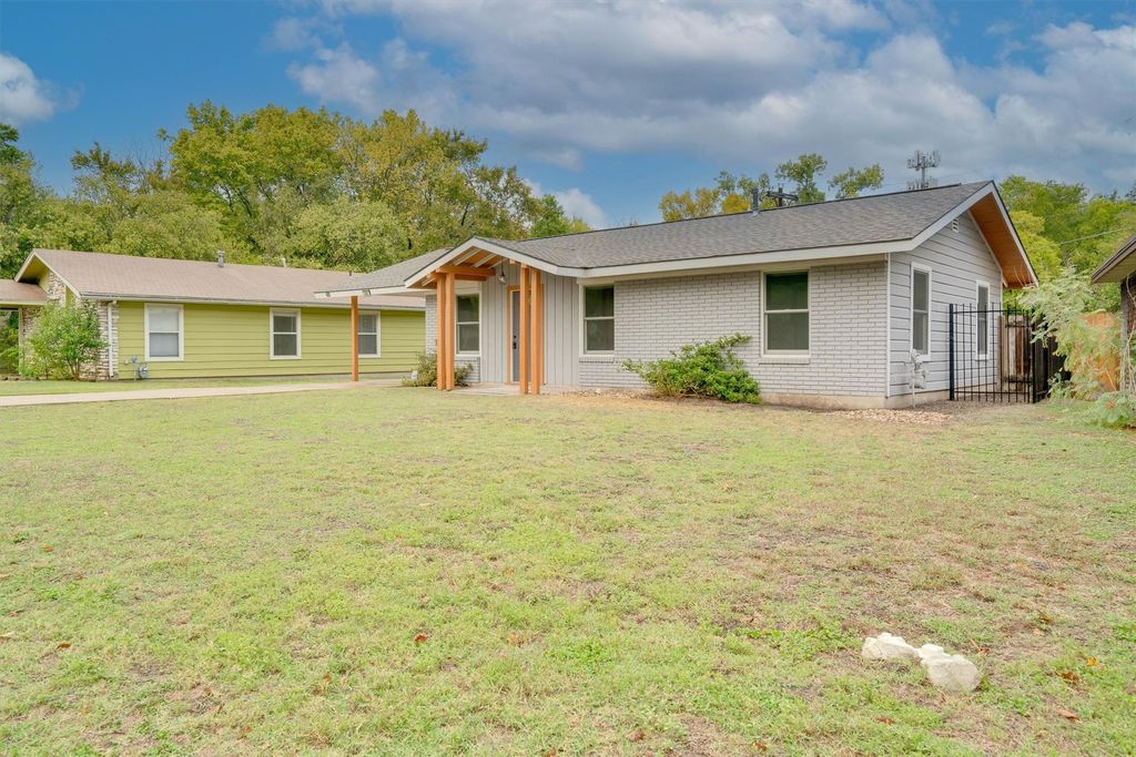 600 Bramble Drive, Austin