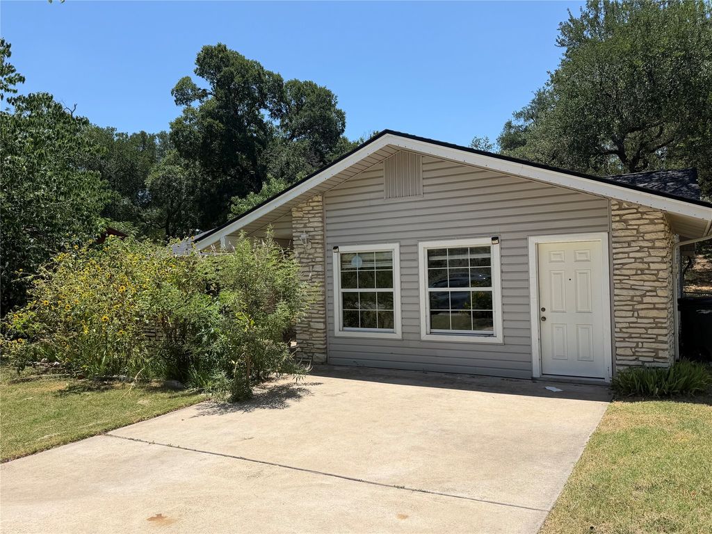 801 Brushy Creek Drive, Round Rock