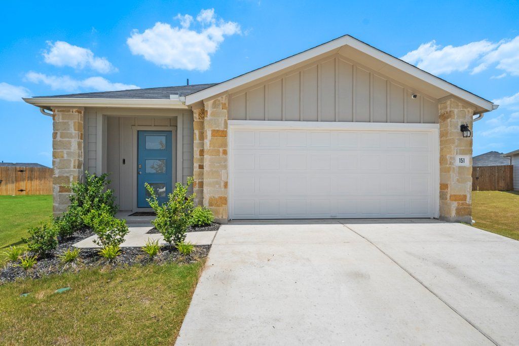 151 Galanthus Court, Kyle