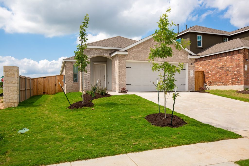 103 Brushy Creek Drive, Bastrop