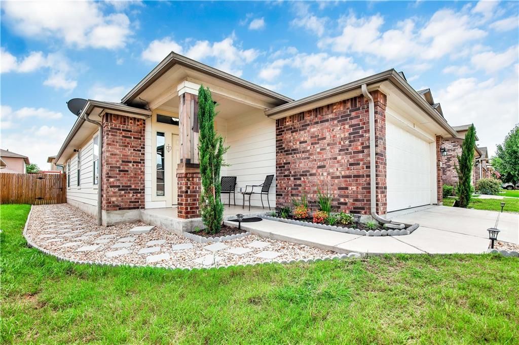 12215 Timber Arch Lane, Manor