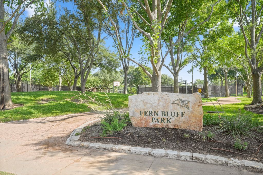 17841 Park Valley Drive, Round Rock