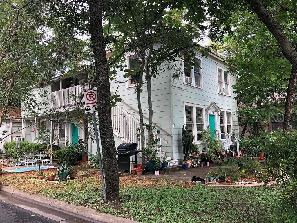 706 W 32nd Street B, Austin