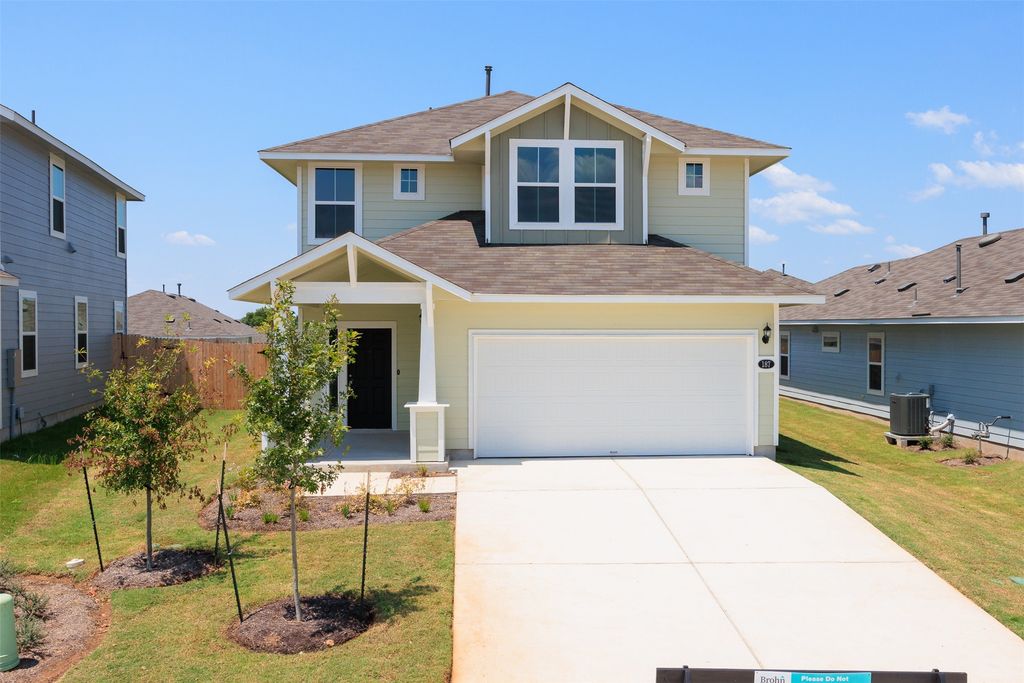 187 Haywood Manor, Maxwell