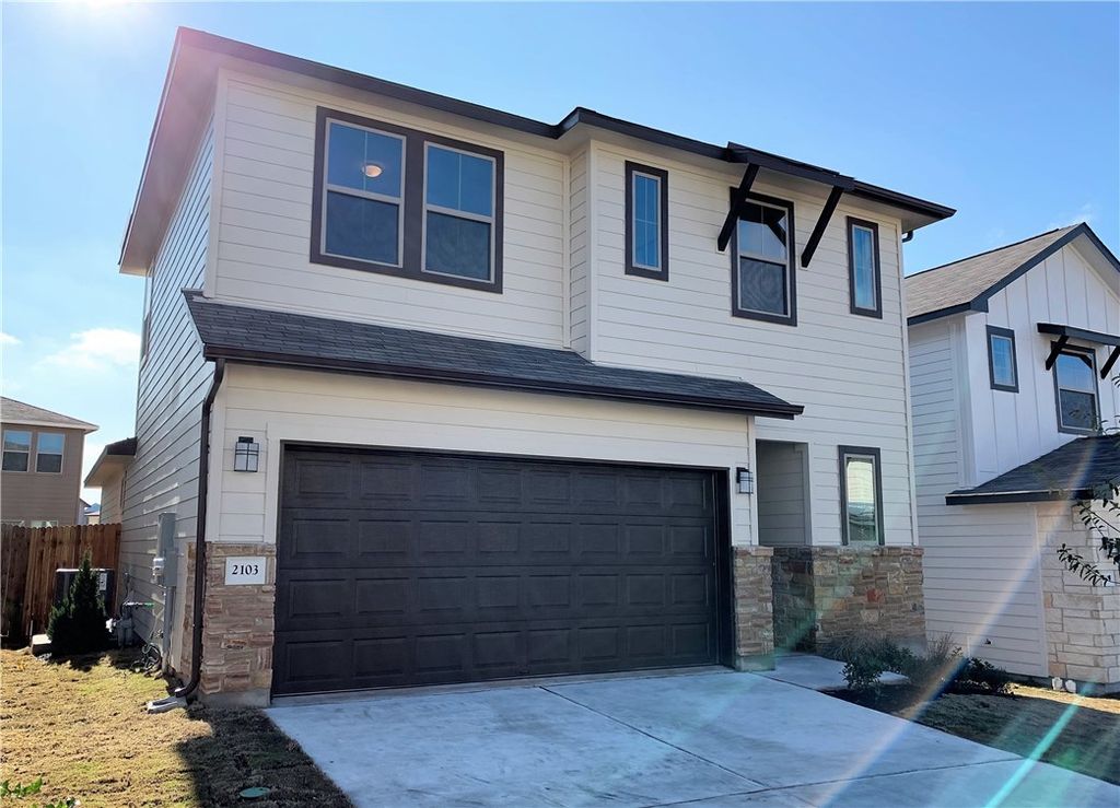 2103 Tasmanian Tiger Trace, Austin