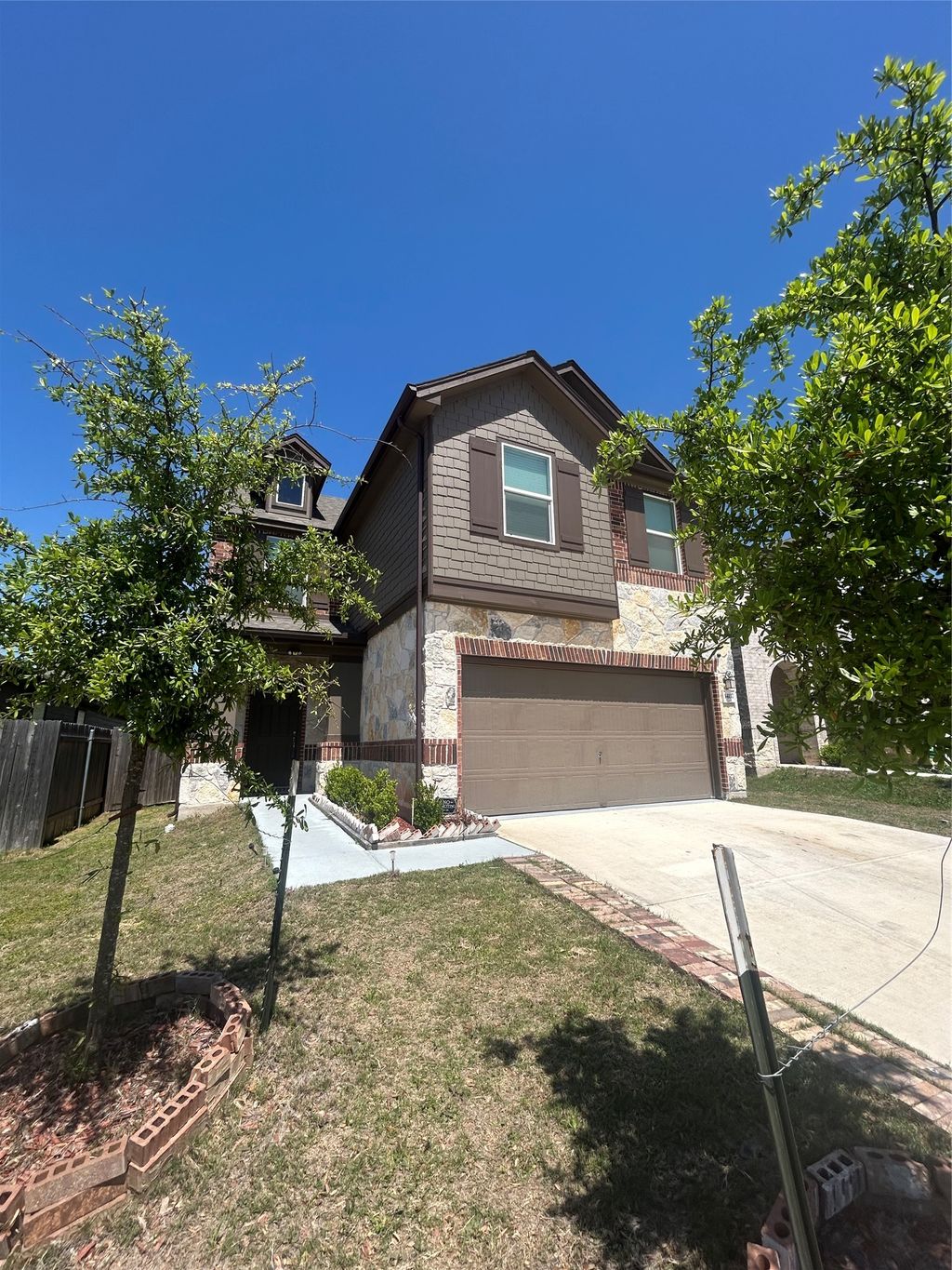 14117 Vigilance Street, Manor