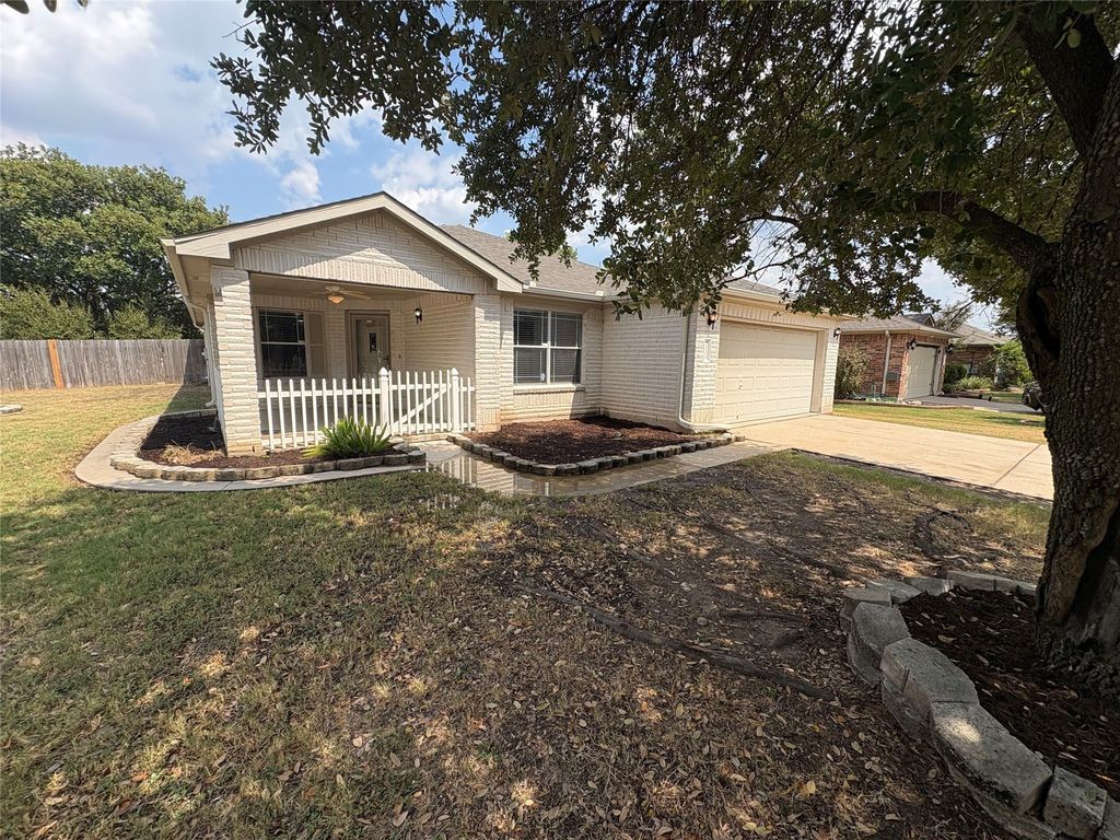 2100 Mir Woods Drive, Leander