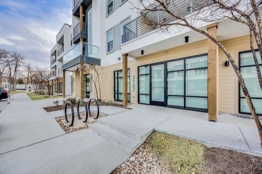 4801 Springdale Road 2107, Austin