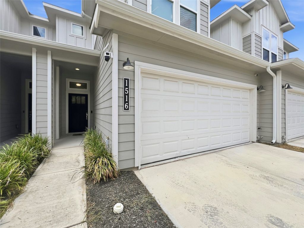 1516 Roseburg Drive 70, Austin