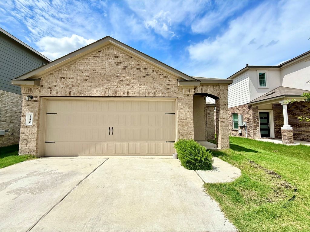 140 Canley Loop, Hutto