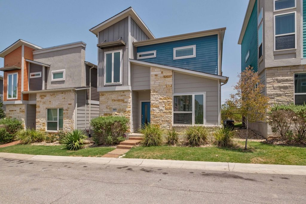 2813 Stock Drive, Austin