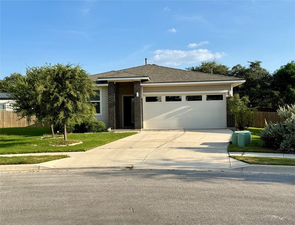 160 Filifera Court, Leander
