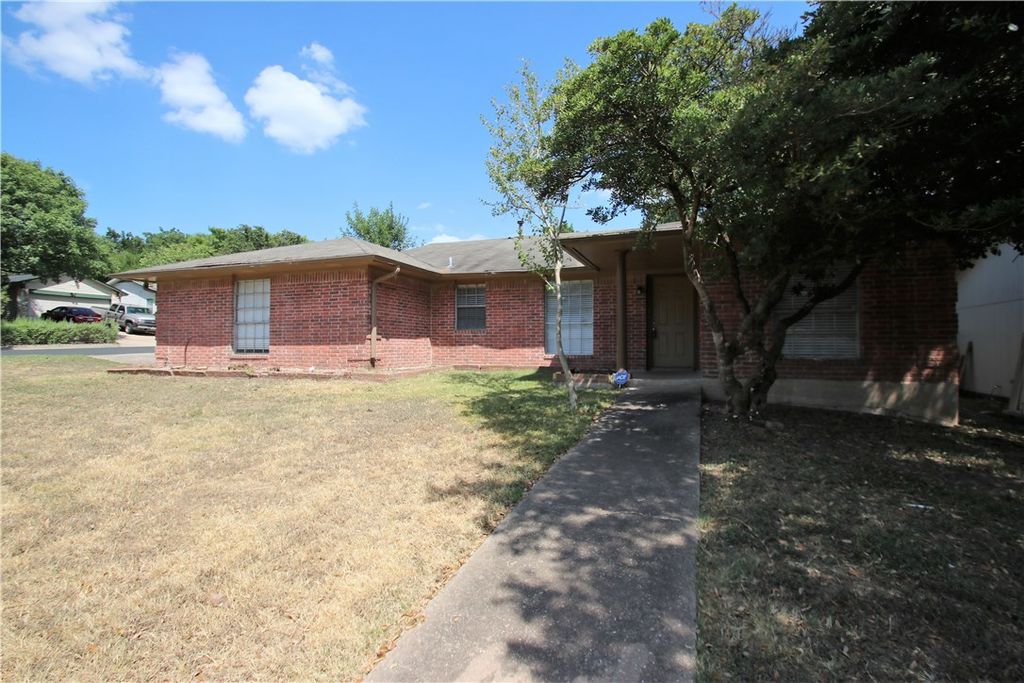 7017 Crosswood Drive, Austin