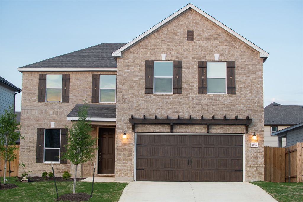 2016 Alexander Oaks Drive, Leander